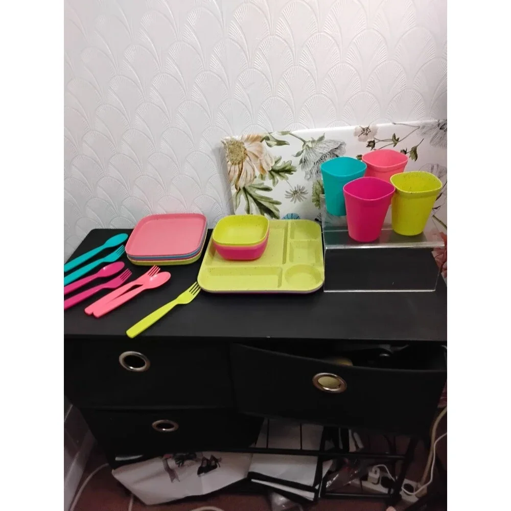 Batch  Camper Dish Set Service for 4